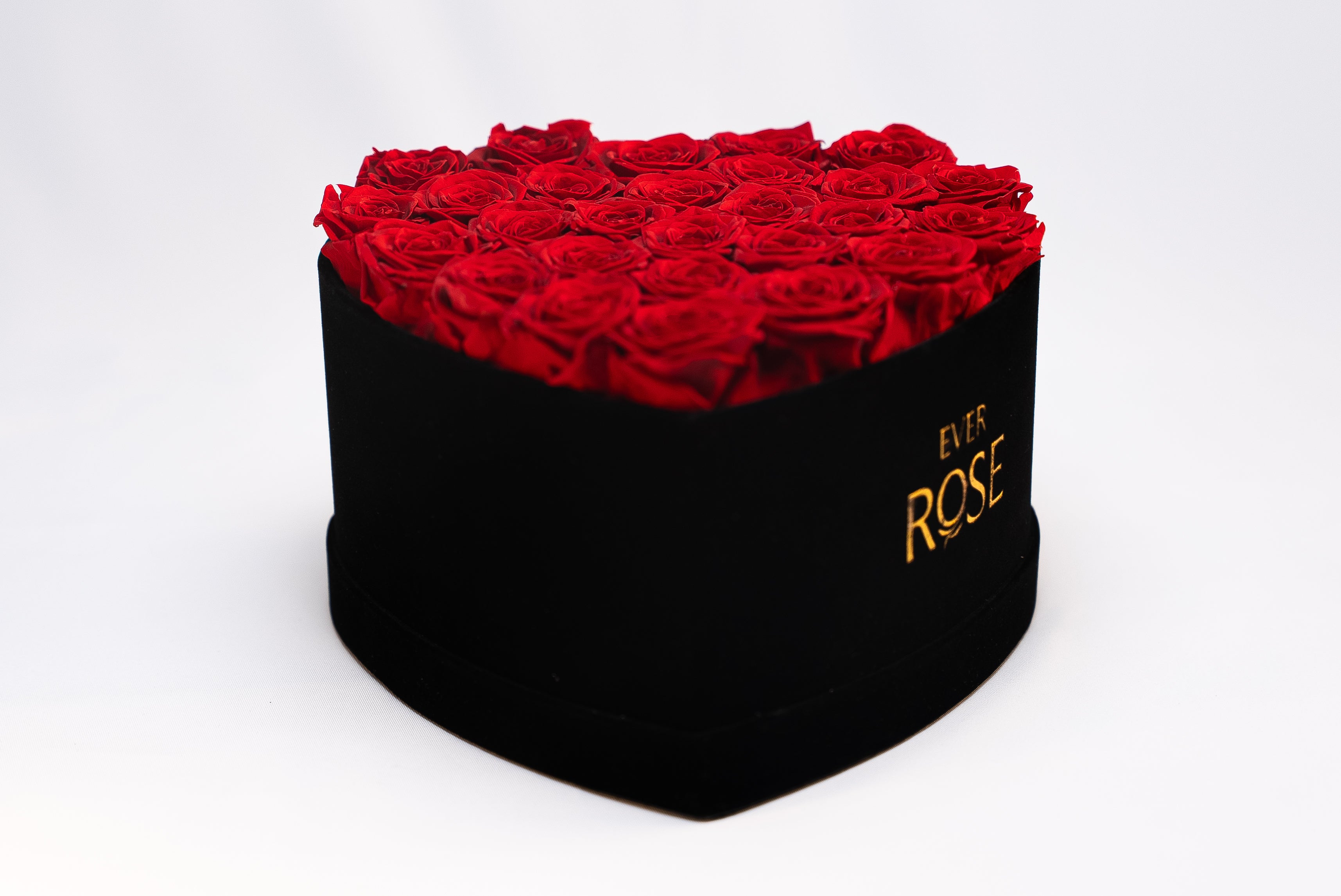 Caixa Coração de Rosas Preservadas — Grande | 27 Rosas Eternas
